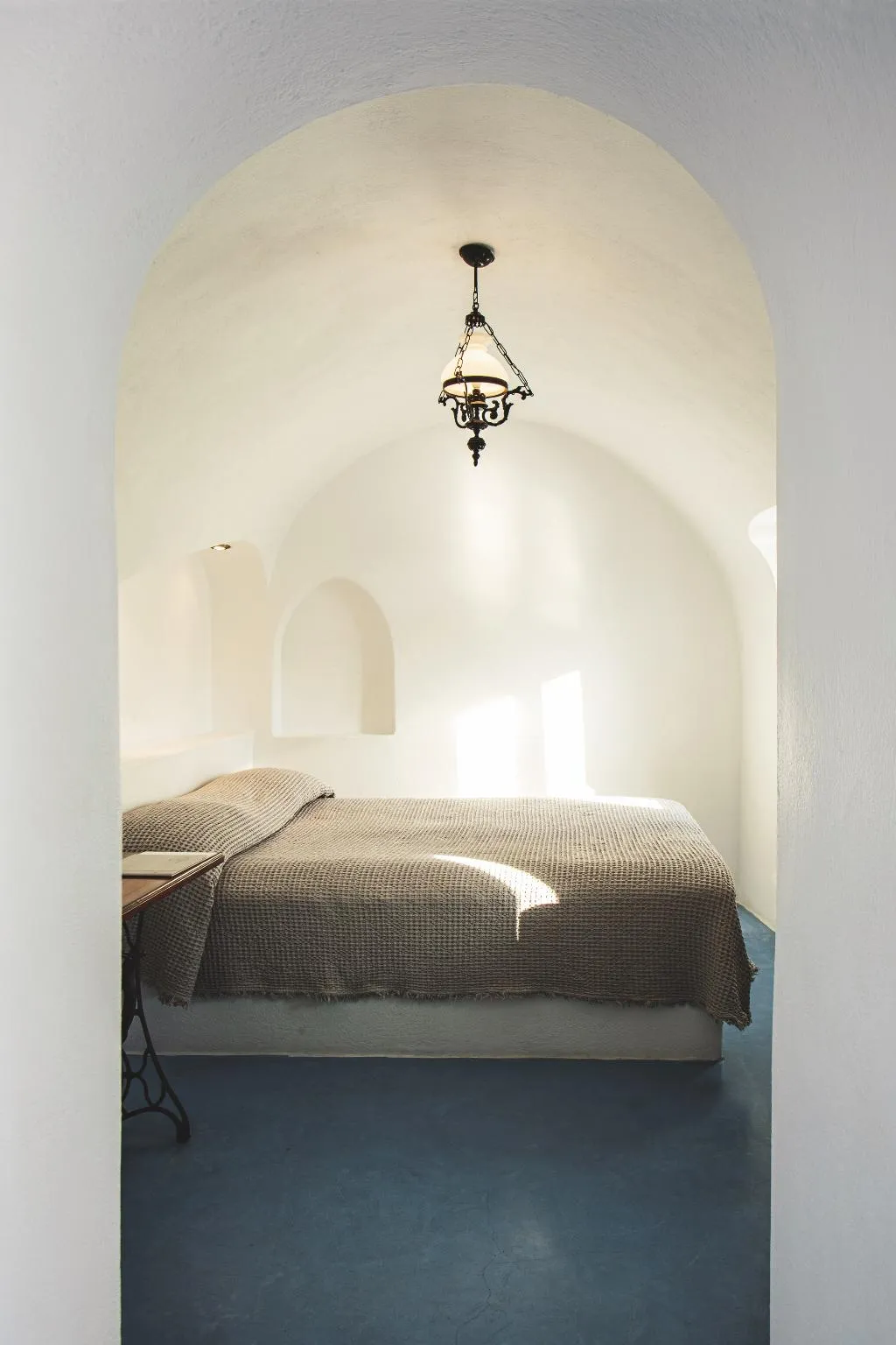 STUDIO STANDARD Room, Remezzo Villas, Santorini