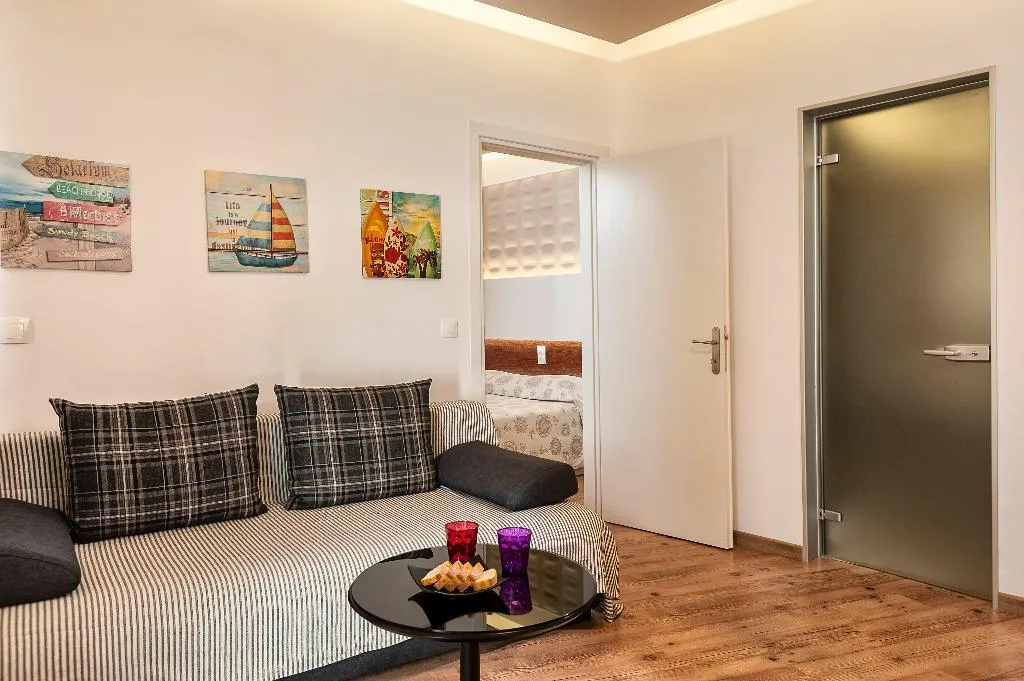 APARTMENT ONE BEDROOM Room, Elina Hotel Apartments, Crete