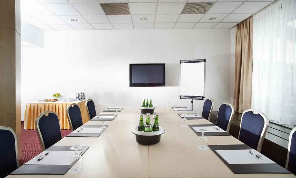 Conferences, Orea Hotel Pyramida, Prague