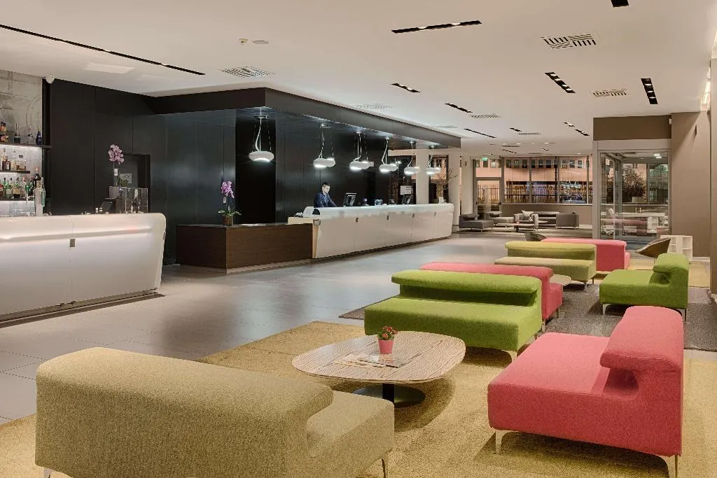 Lobby, Ac Hotel Milano Sesto, Milan