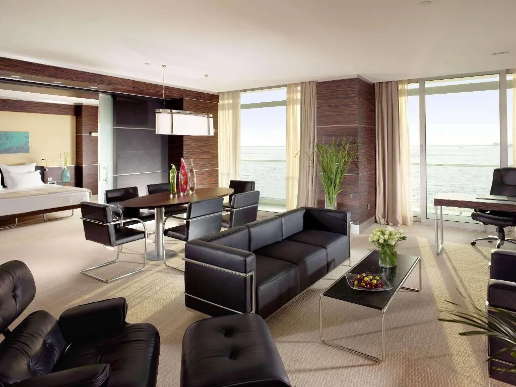 Room, Swissotel Buyuk Efes Izmir, Izmir