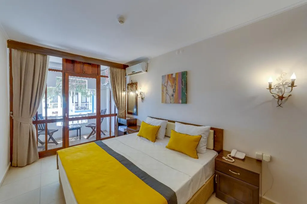 Room, Santa Family Club Hotel, Izmir