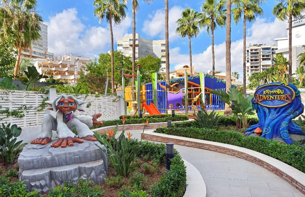 Sports and Entertainment, Sol Torremolinos Don Pablo, Costa Del Sol