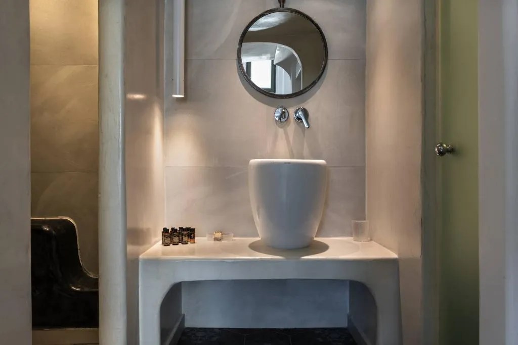 JUNIOR SUITE WITH JACUZZI Room, Kasimatis by La Perla, Santorini