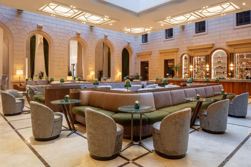 Bar, Anantara Palais Hansen Vienna, Vienna