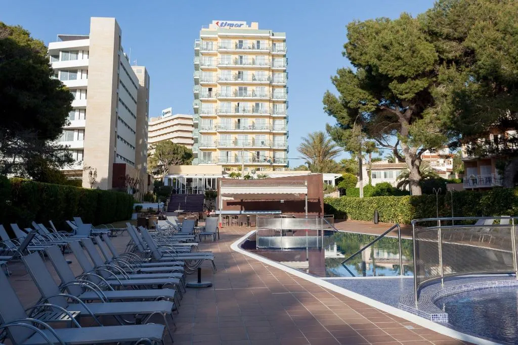 Terrace, Timor, Majorca