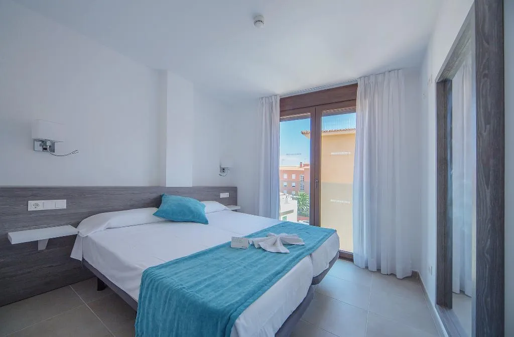 APARTMENT ONE BEDROOM Room, Caprice Skyline Aparthotel, Menorca