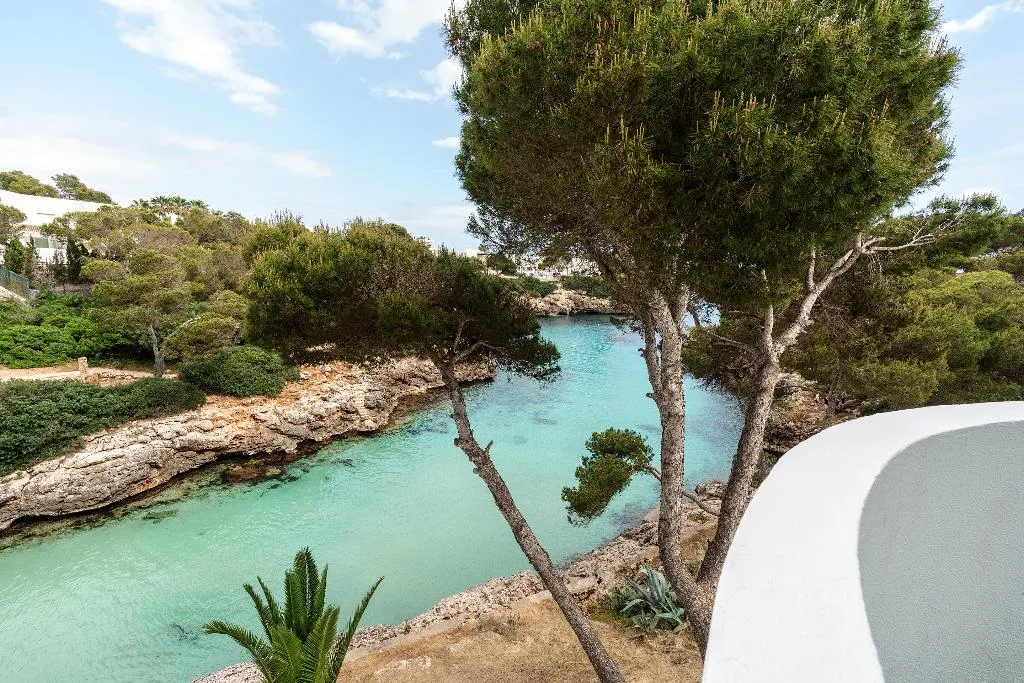 DOUBLE SINGLE USE SUPERIOR SEA FRONT Room, Aluasoul Mallorca Resort - Adults Only, Majorca