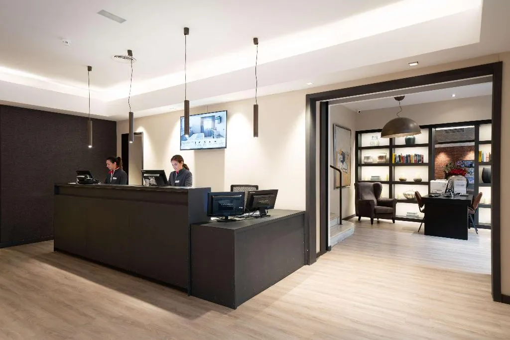 Lobby, Catalonia Born, Barcelona