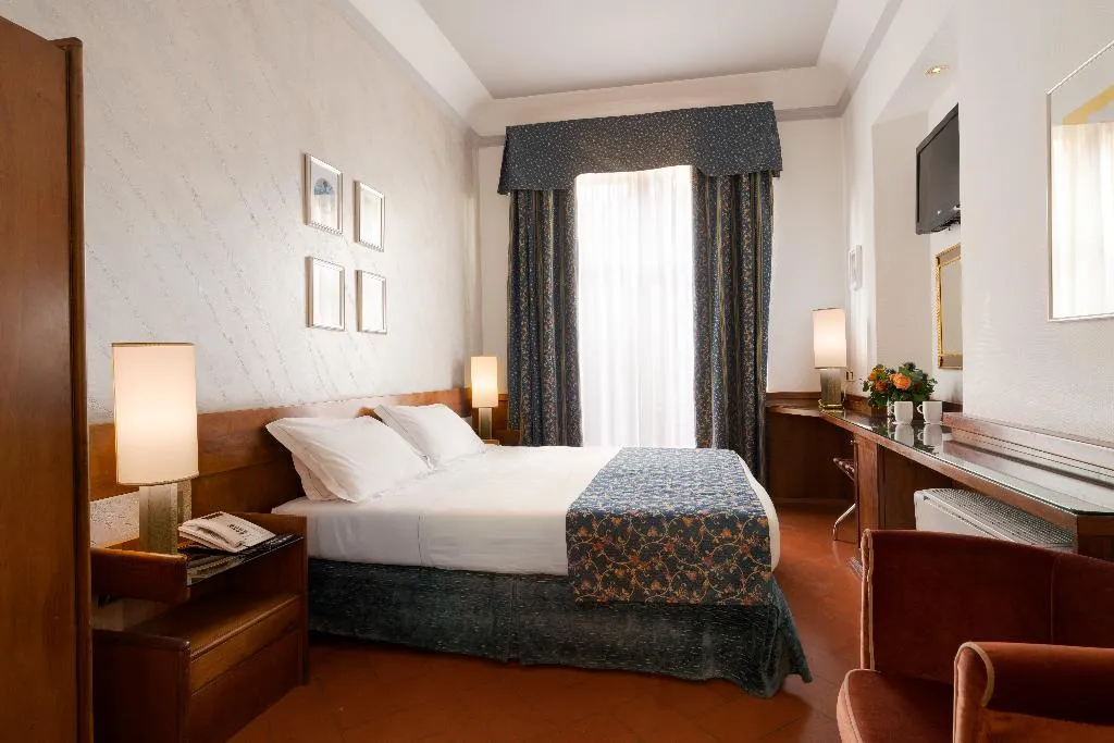 DOUBLE SUPERIOR Room, Rivoli Boutique Hotel, Florence