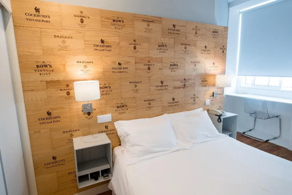 DOUBLE STANDARD Room, Decanting Porto House, Porto