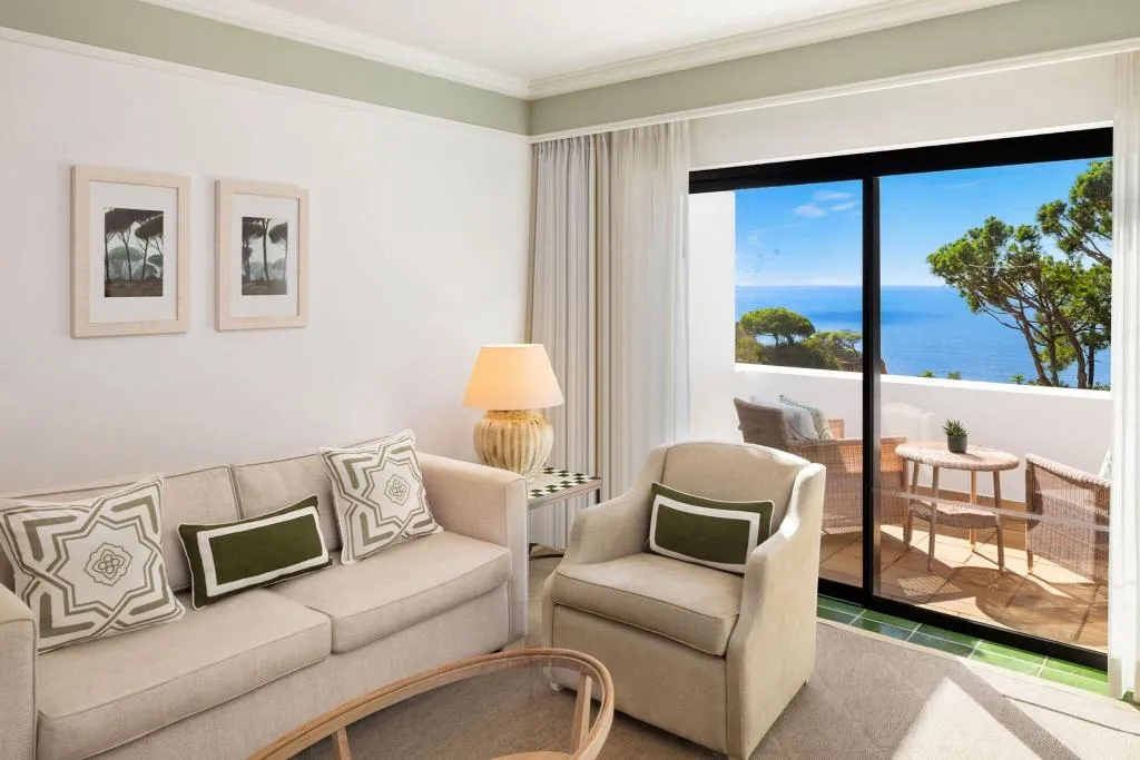 TWIN GRAND WITH VIEWS Room, Pine Cliffs Resort, Algarve