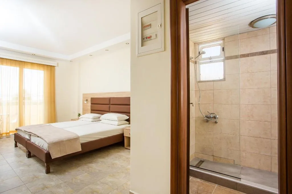 Room, Billy's Studios, Rhodes