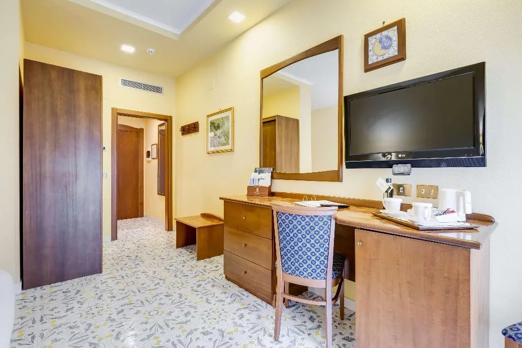 Room, Best Western Hotel La Solara, Naples