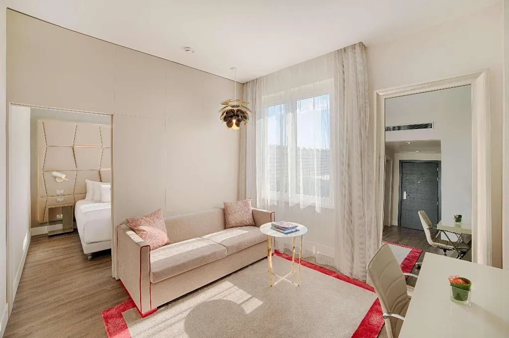 JUNIOR SUITE STANDARD Room, NH Collection Roma Palazzo Cinquecento, Rome