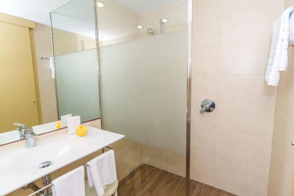 SINGLE STANDARD Room, Eix Platja Daurada Hotel & SPA, Majorca