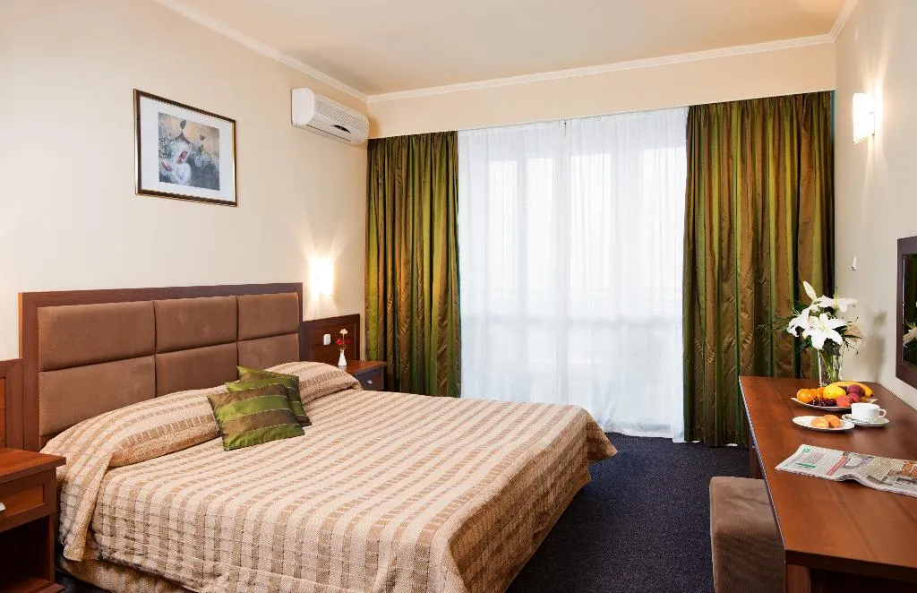 APARTMENT ONE BEDROOM Room, Alba, Bourgas