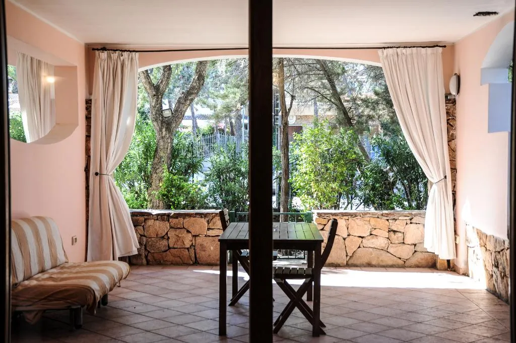 STUDIO STANDARD Room, Elite Smeralda Room, Olbia