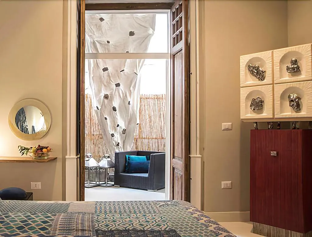 Room, Atelier Inès B&B Home Gallery, Naples