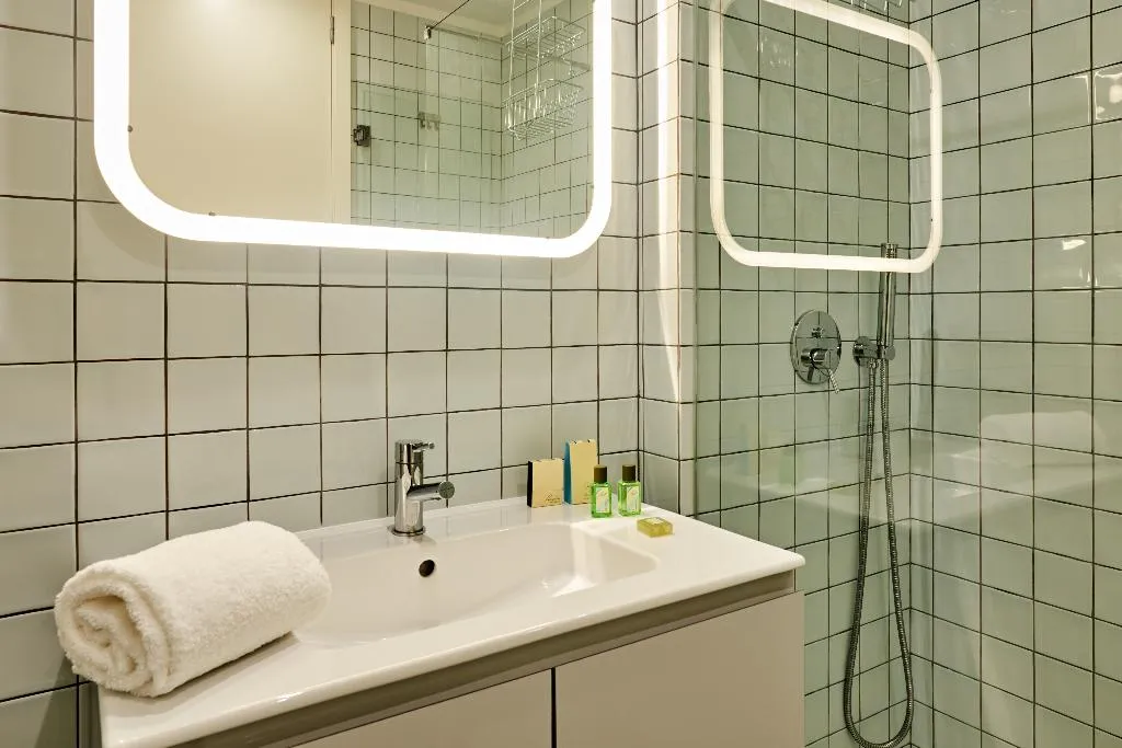 APARTMENT TWO BEDROOMS Room, Apartments Ponte Nova, Porto