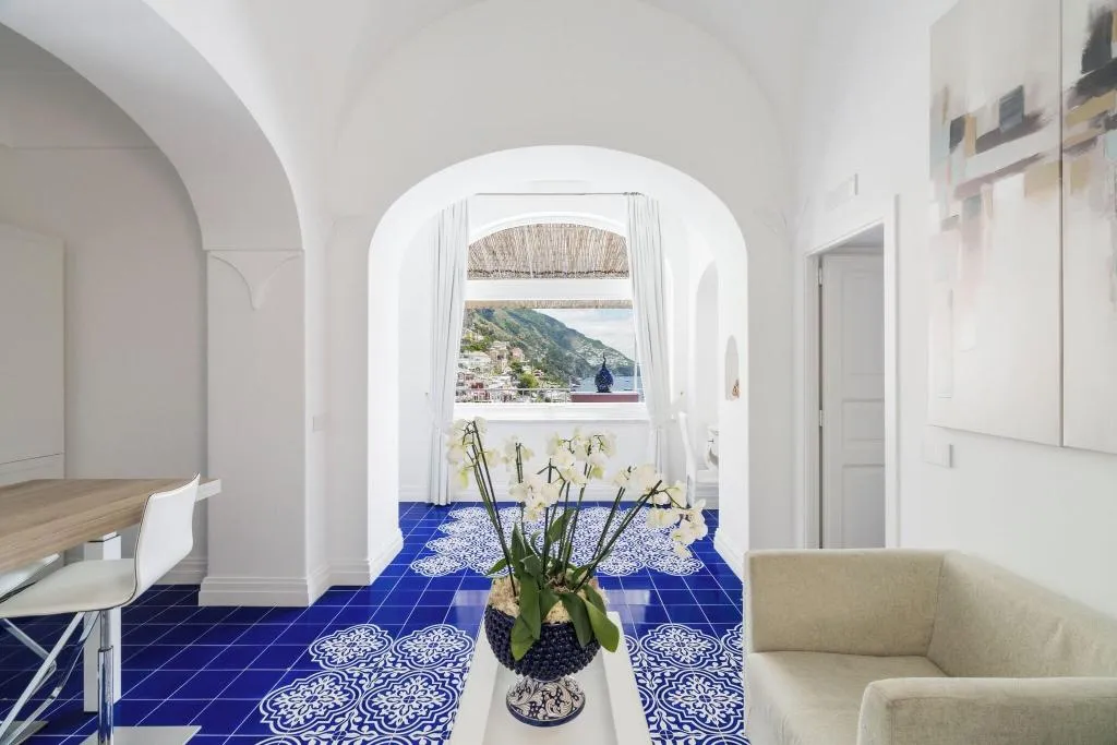 DOUBLE TWO QUEEN BEDS Room, Villa Magia, Naples