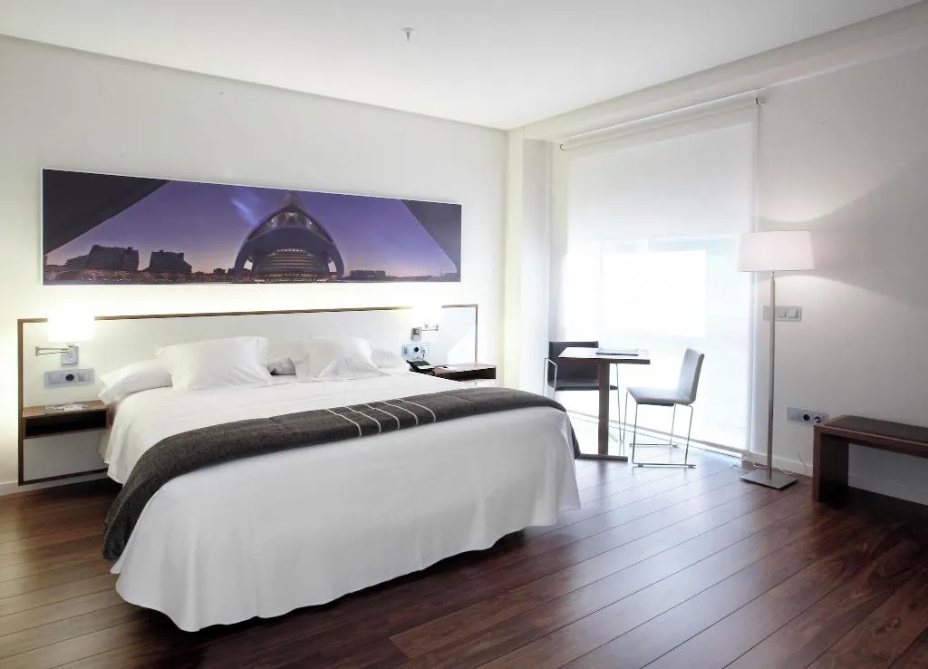 Room, Primus Valencia, Valencia