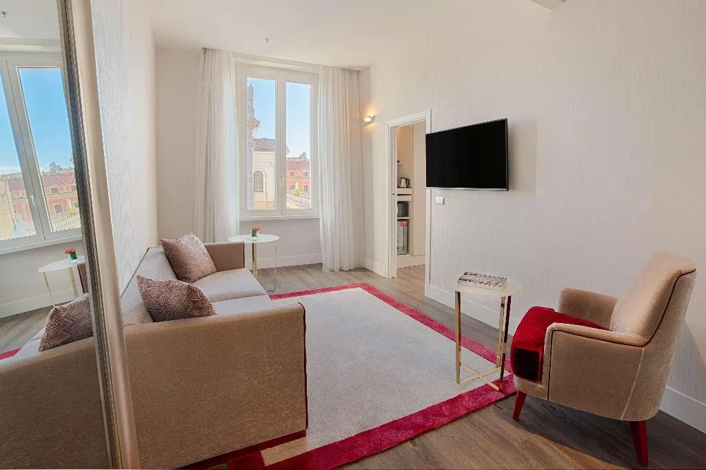SUITE STANDARD Room, NH Collection Roma Palazzo Cinquecento, Rome