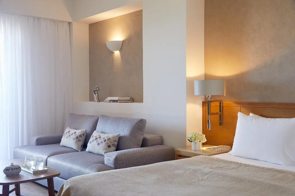 BUNGALOW WITH PRIVATE POOL Room, Minoa Palace Resort & Spa, Crete