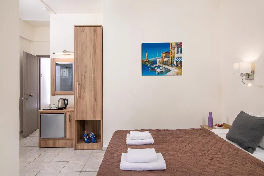 Double or Twin STANDARD Room, Belvedere Village, Crete