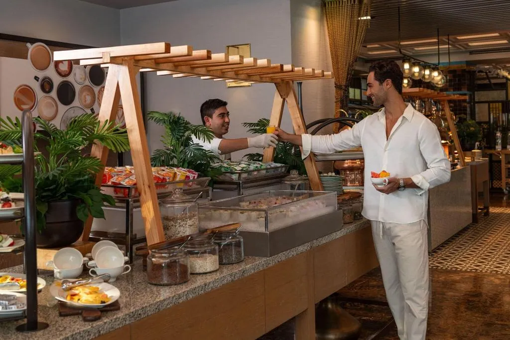 Restaurant, Sheraton Dubai Mall of the Emirates Hotel, Dubai