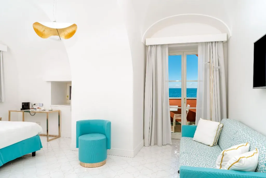 JUNIOR SUITE SEA VIEW Room, Lorelei Londres, Naples