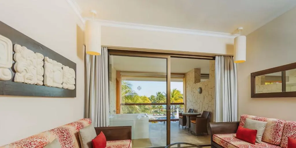 JUNIOR SUITE PREMIUM OCEAN FRONT Room, Barceló Maya Beach, Cancun Area