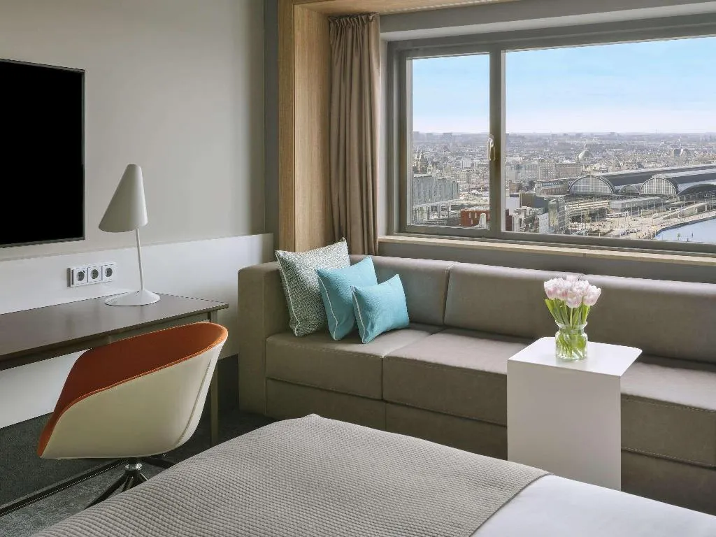 FAMILY ROOM CONNECTING ROOM Room, Movenpick Hotel Amsterdam City Centre, Amsterdam