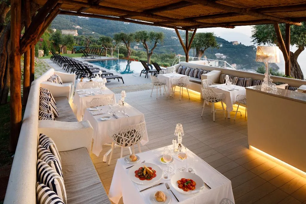 Restaurant, Villa Fiorella Art Hotel, Naples