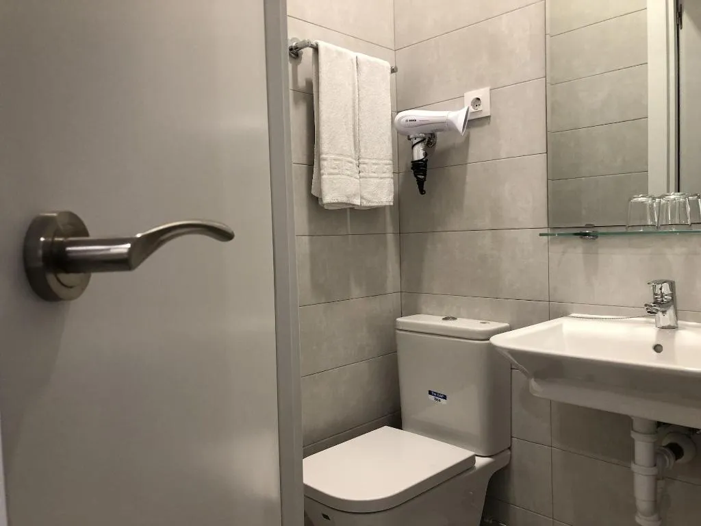 Room, Hostal Rias Bajas, Madrid