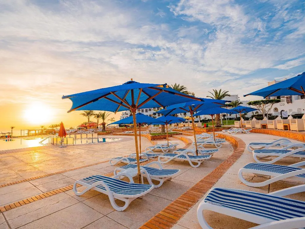 TWIN SUPERIOR POOL VIEW Room, Mercure Hurghada, Red Sea Riviera
