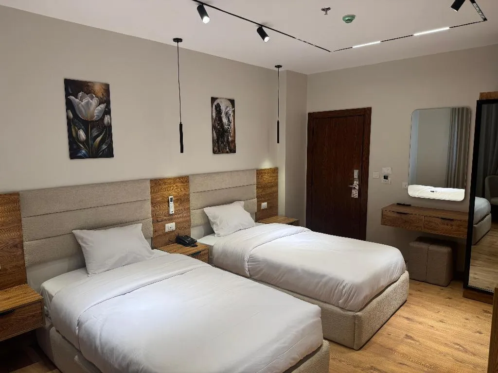 SUITE TWO BEDS Room, Palacio Pyramids Hotel, Cairo