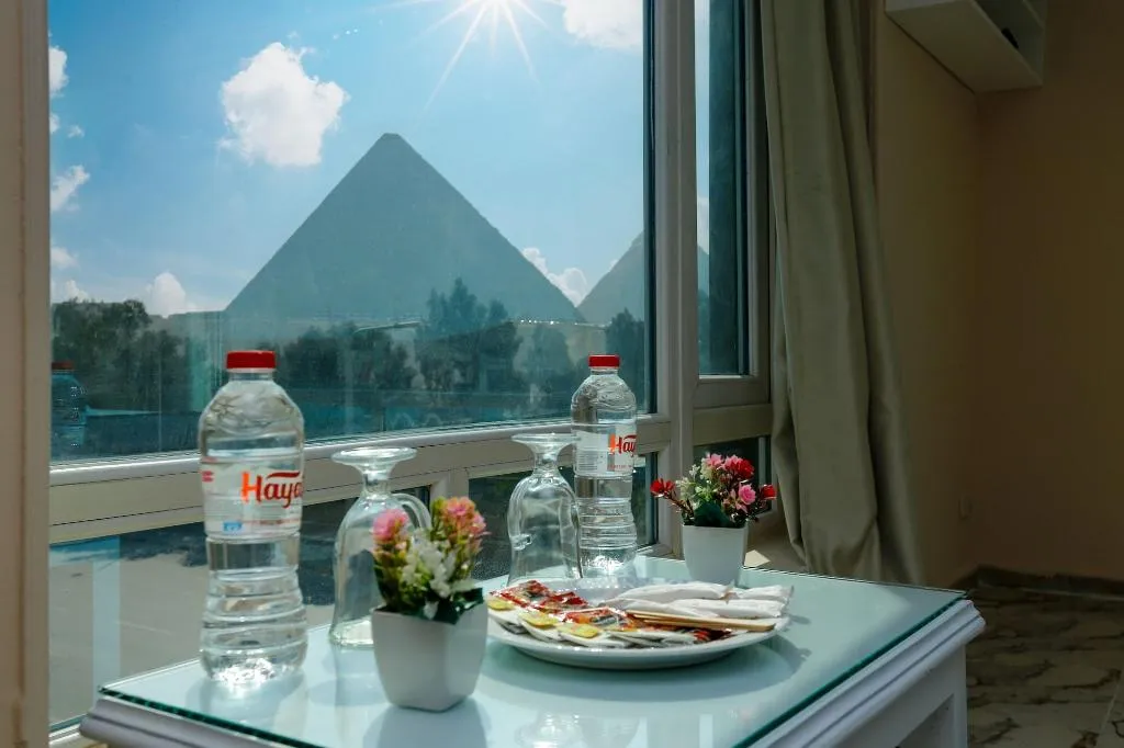 Room, Turquoise Pyramids Hotel, Cairo
