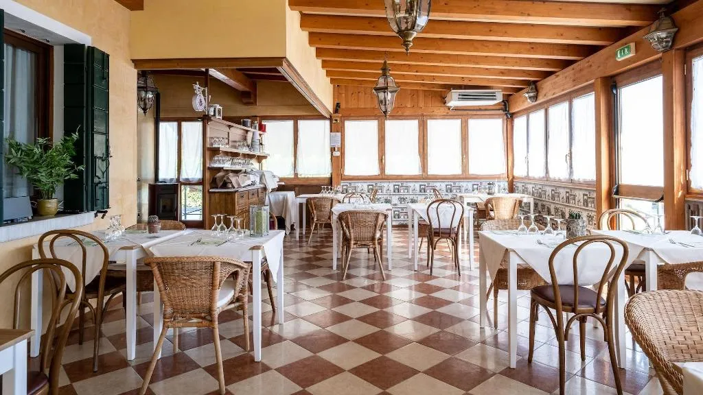 Restaurant, Villa Sara, Venice