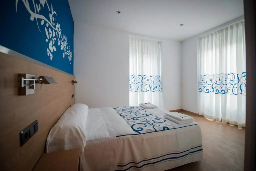 General view, Hostal Carracedo, Madrid