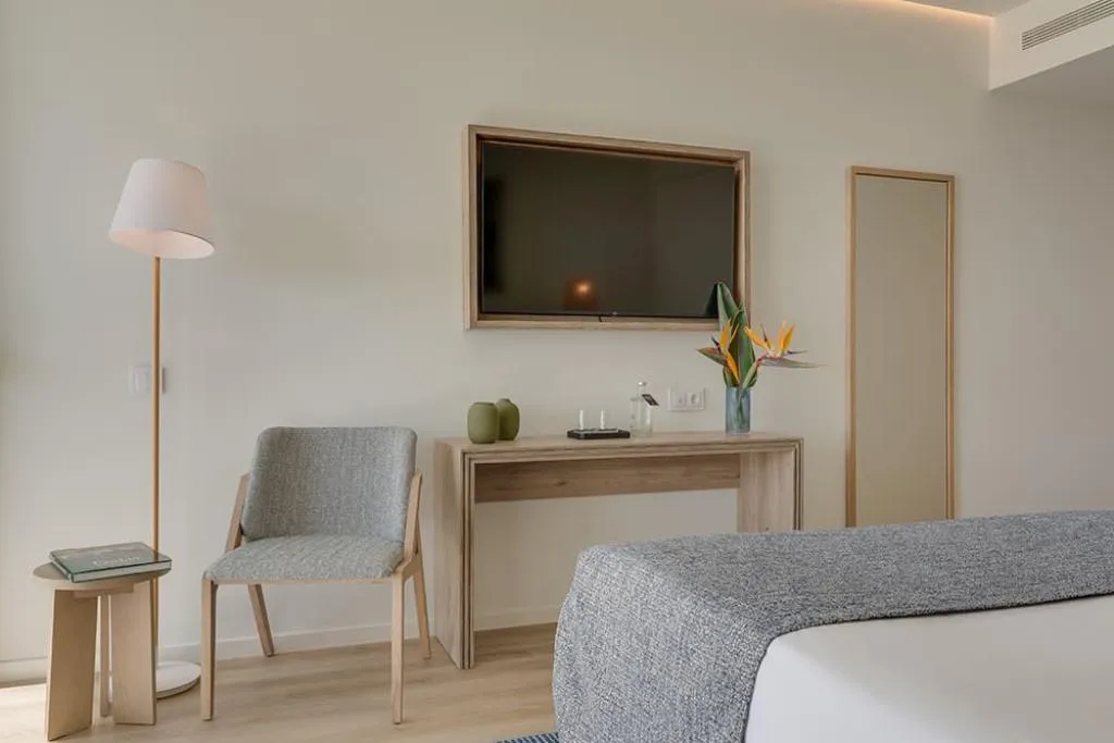 DOUBLE STANDARD Room, The Editory Ocean Way Funchal, Madeira