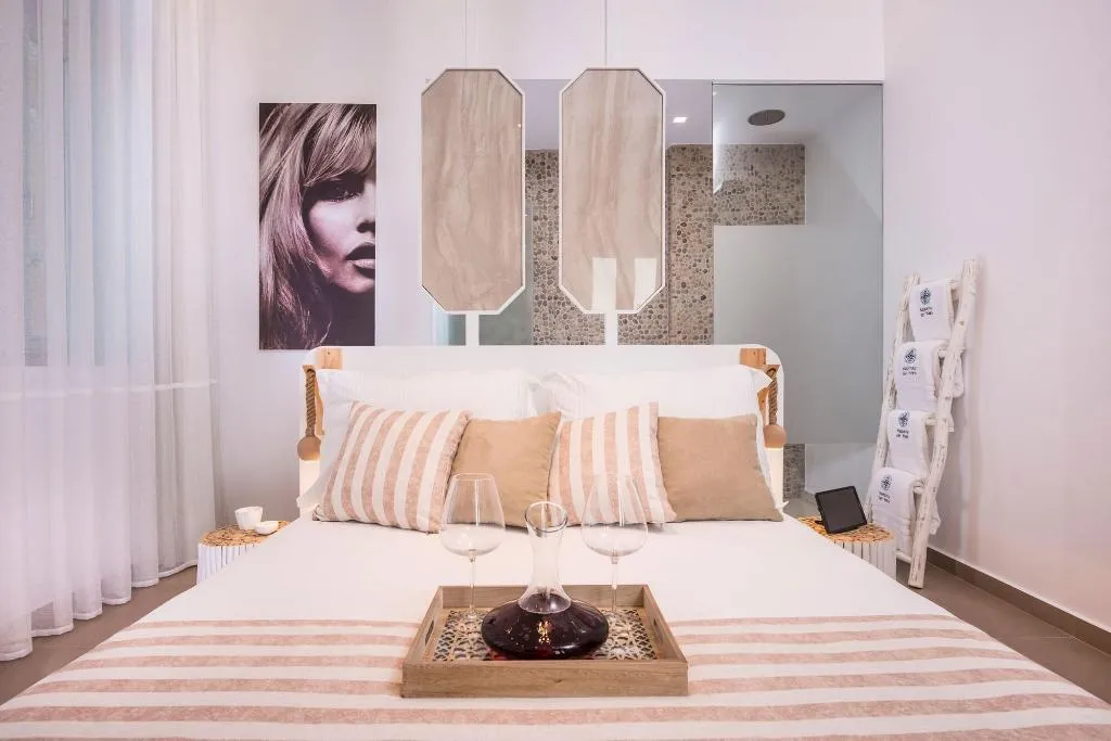 Room, Madonna Del Mare, Crete