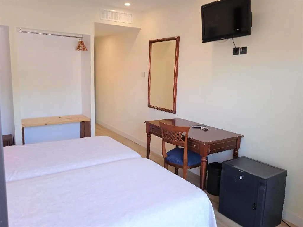 Room, Hotel 153, Barcelona