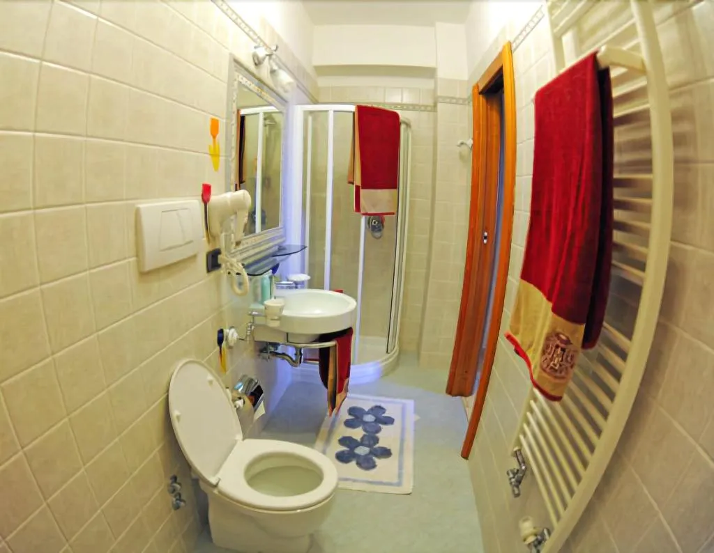 Room, La Mela Blu, Naples
