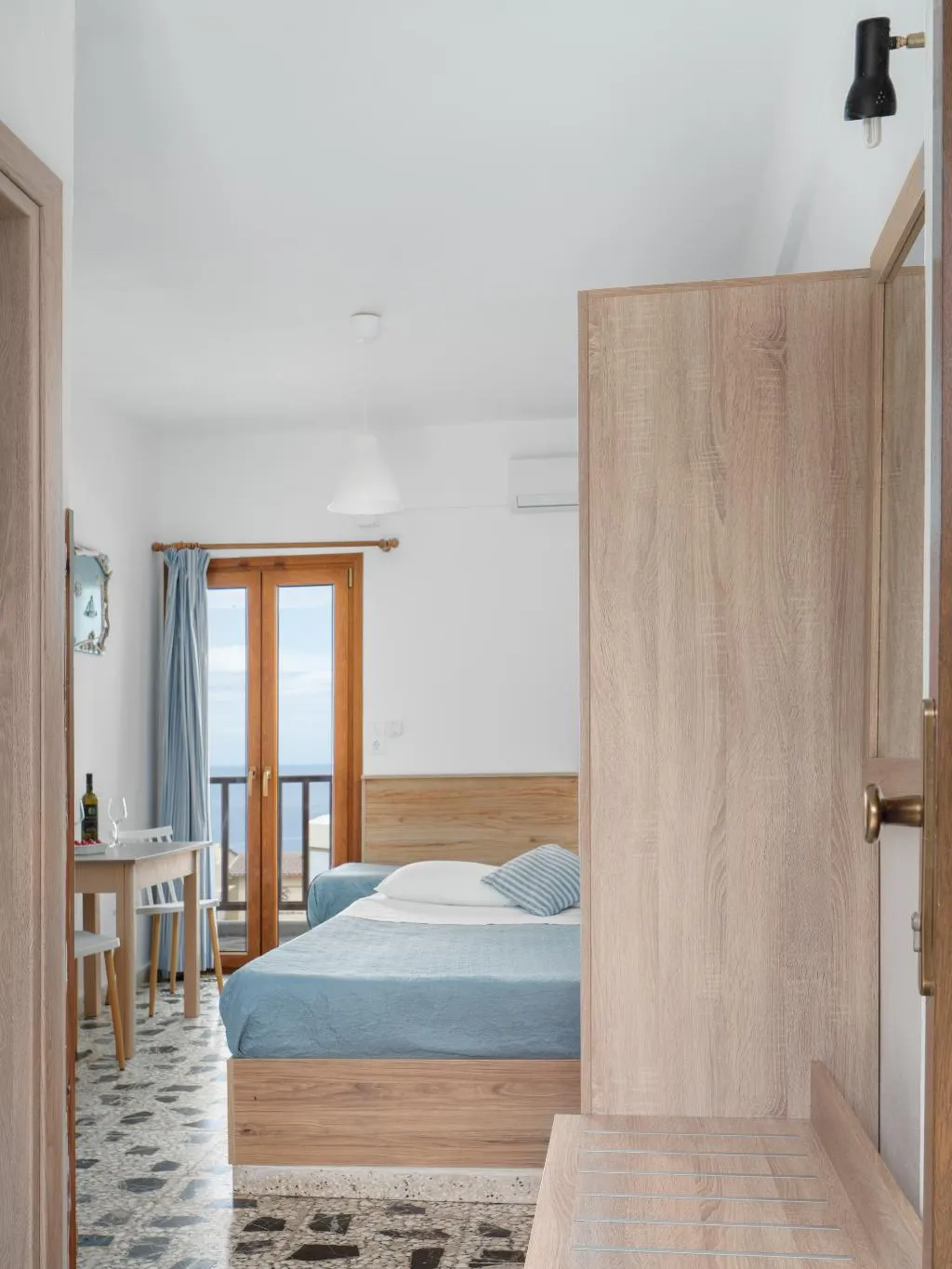 Double or Twin SEA VIEW POOL VIEW Room, Spiros-Soula Family Hotel & Thematic Suites, Crete