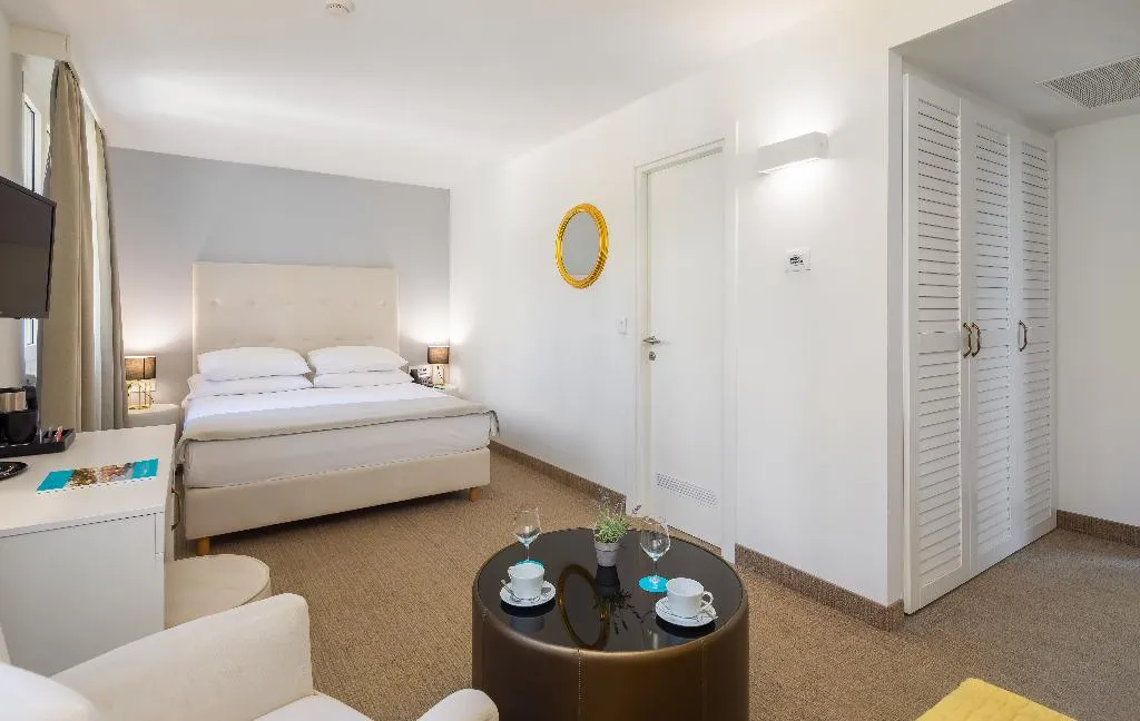 DOUBLE COMFORT Room, Aminess Younique Bellevue Hotel, Dubrovnik