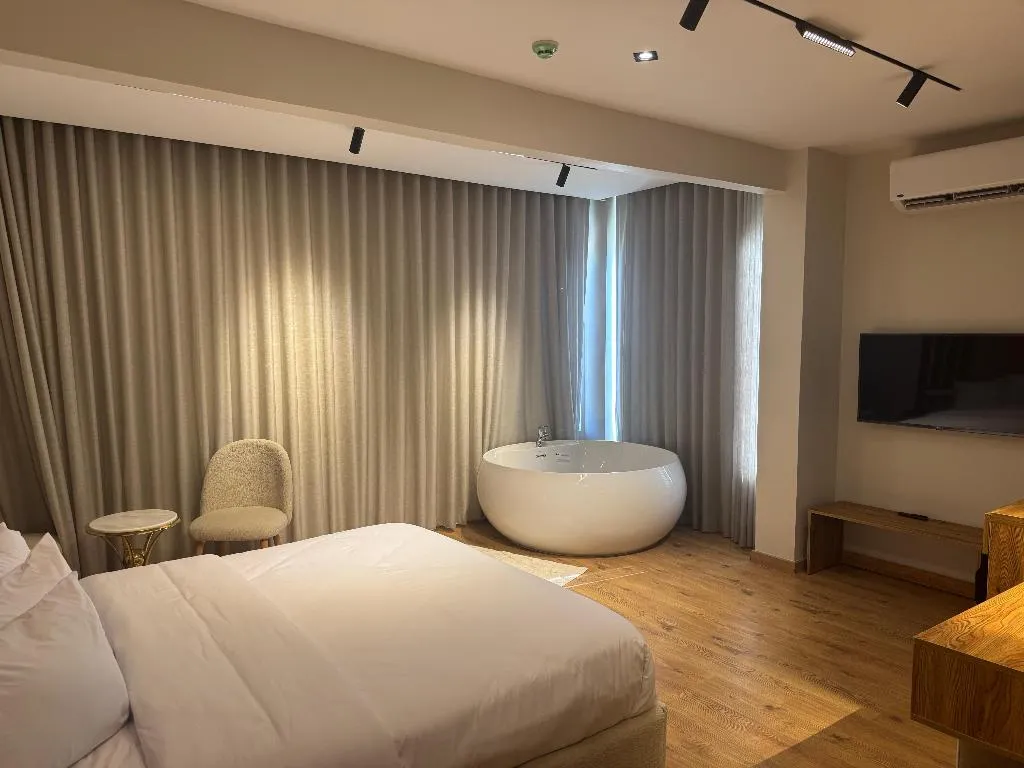 SUITE LUXURY Room, Palacio Pyramids Hotel, Cairo