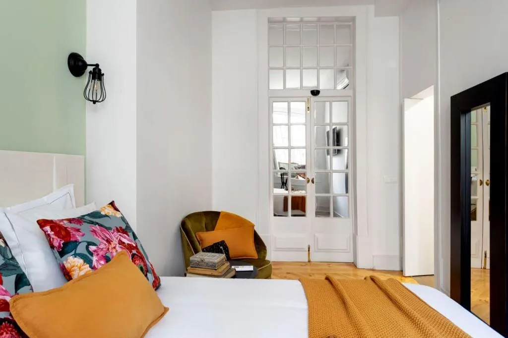Room, LeL Madalena GuestHouse, Lisbon