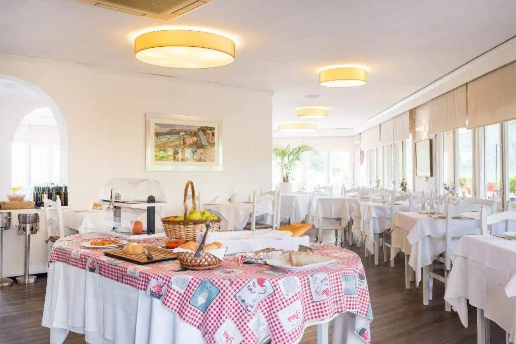 Restaurant, Ancora, Costa Brava