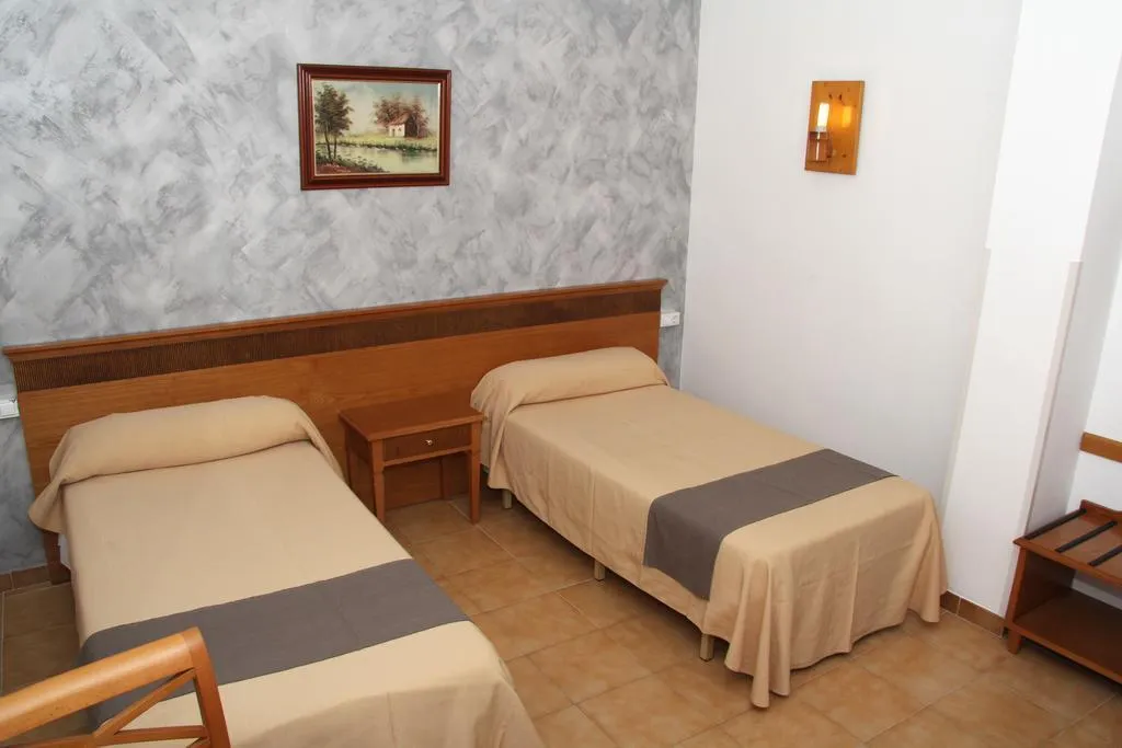 Room, Gomila Park, Majorca